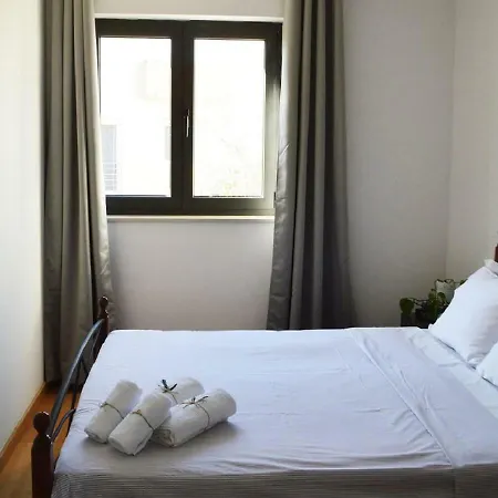 Apartment Island Sali