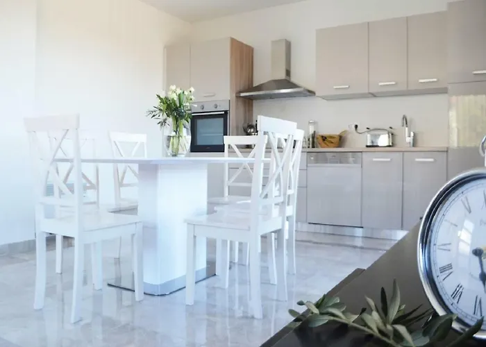 Island 公寓 萨利